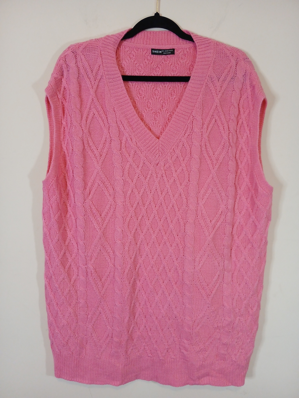 A191. SHEIN Cable Knit Sweater Vest Pink Large Like New - Picture 3 of 7